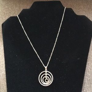 Necklace with matching earrings DJJ 14